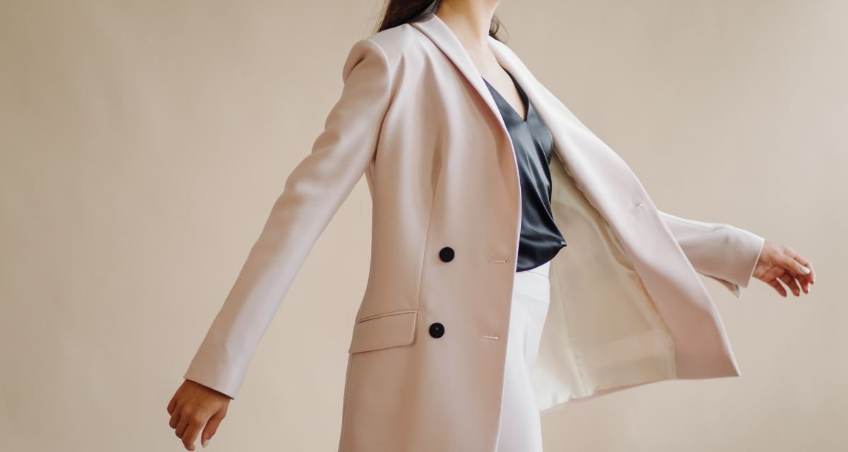 Quais Roupas Estilosas para Mulheres Acima de 40 Anos