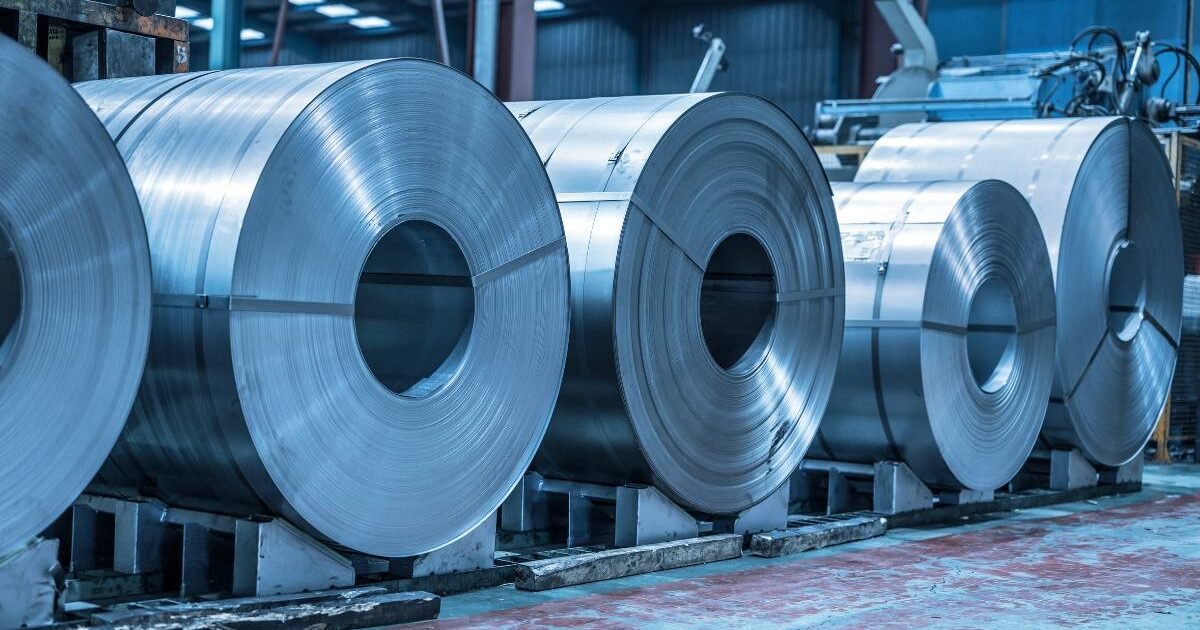 Como o Ferro é Extraído Da Terra e Transformado Em Aço