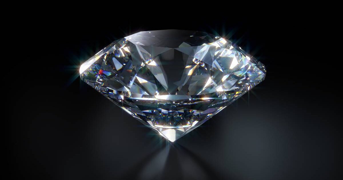 Como os Diamantes São Encontrados a 150 KM de Profundidade